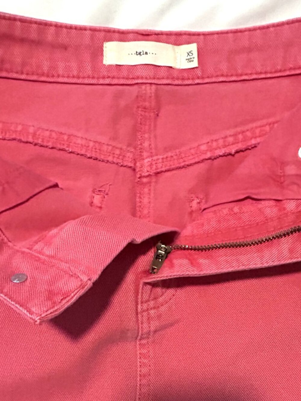 NWT TGLA pink denim mini skirt from Francesca's, size XS - Picture 5 of 6